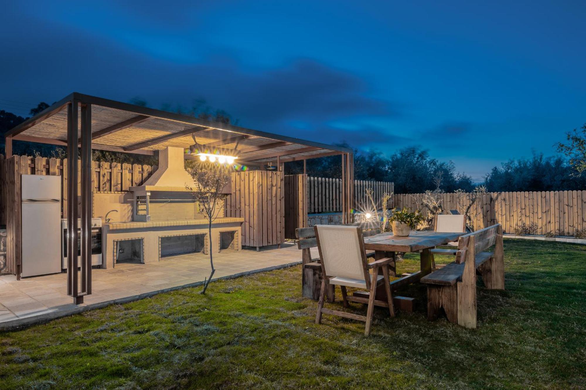 Claudio Stone House Villa *
